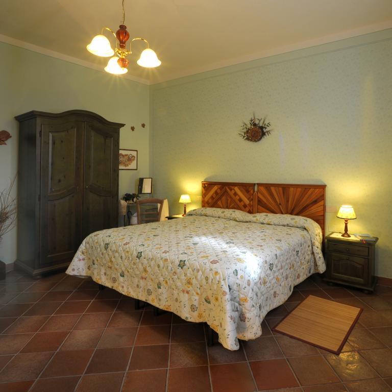 Agriturismo Podere Poggio Ai Cieli San Gimignano Habitación foto