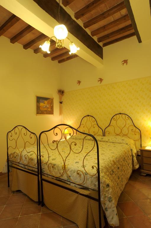Agriturismo Podere Poggio Ai Cieli San Gimignano Habitación foto